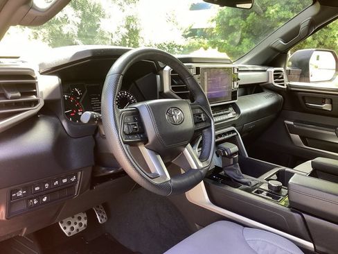 Certified 2025 Toyota Tundra SR5 w/ TRD Off-Road Package AWD/4WD image 18