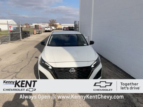 Used 2024 Nissan Altima 2.5 SR image 5