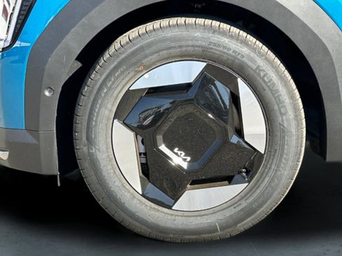 New 2026 Kia EV9 Wind image 26