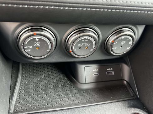 Used 2024 Nissan Z Performance w/ Floor Mat Package RWD image 26