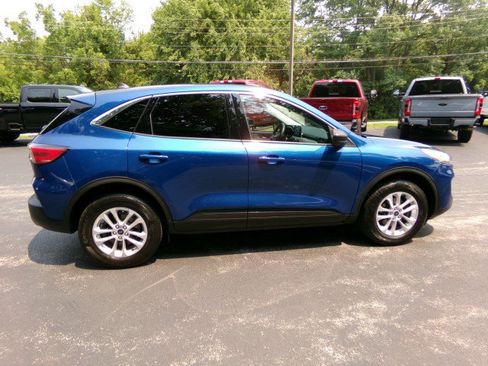Used 2022 Ford Escape SE w/ Convenience Package AWD/4WD image 8