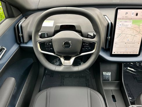 New 2026 Volvo EX30 Plus image 12