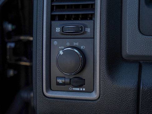 Used 2014 RAM 1500 Tradesman w/ Popular Equipment Group image 31