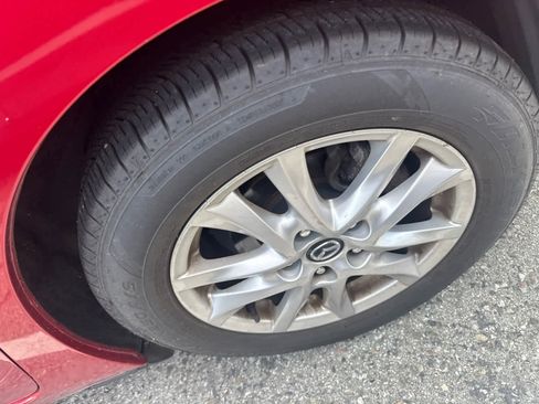 Used 2014 MAZDA MAZDA3 i Grand Touring image 5