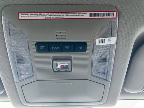 Used 2023 Toyota RAV4 LE image 23