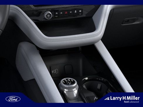 New 2026 Ford Explorer Platinum w/ LUX Leather Package image 15