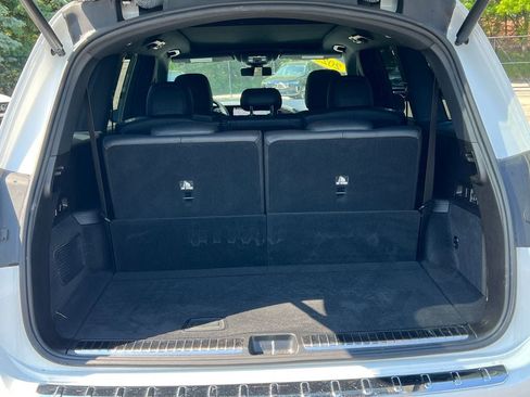 Used 2023 Mercedes-Benz GLS 450 4MATIC image 38