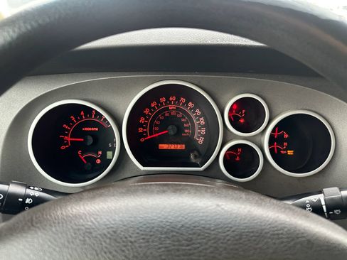 Used 2010 Toyota Tundra 2WD Double Cab image 23