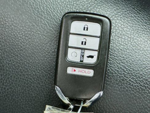 Used 2017 Honda Pilot EX-L image 39