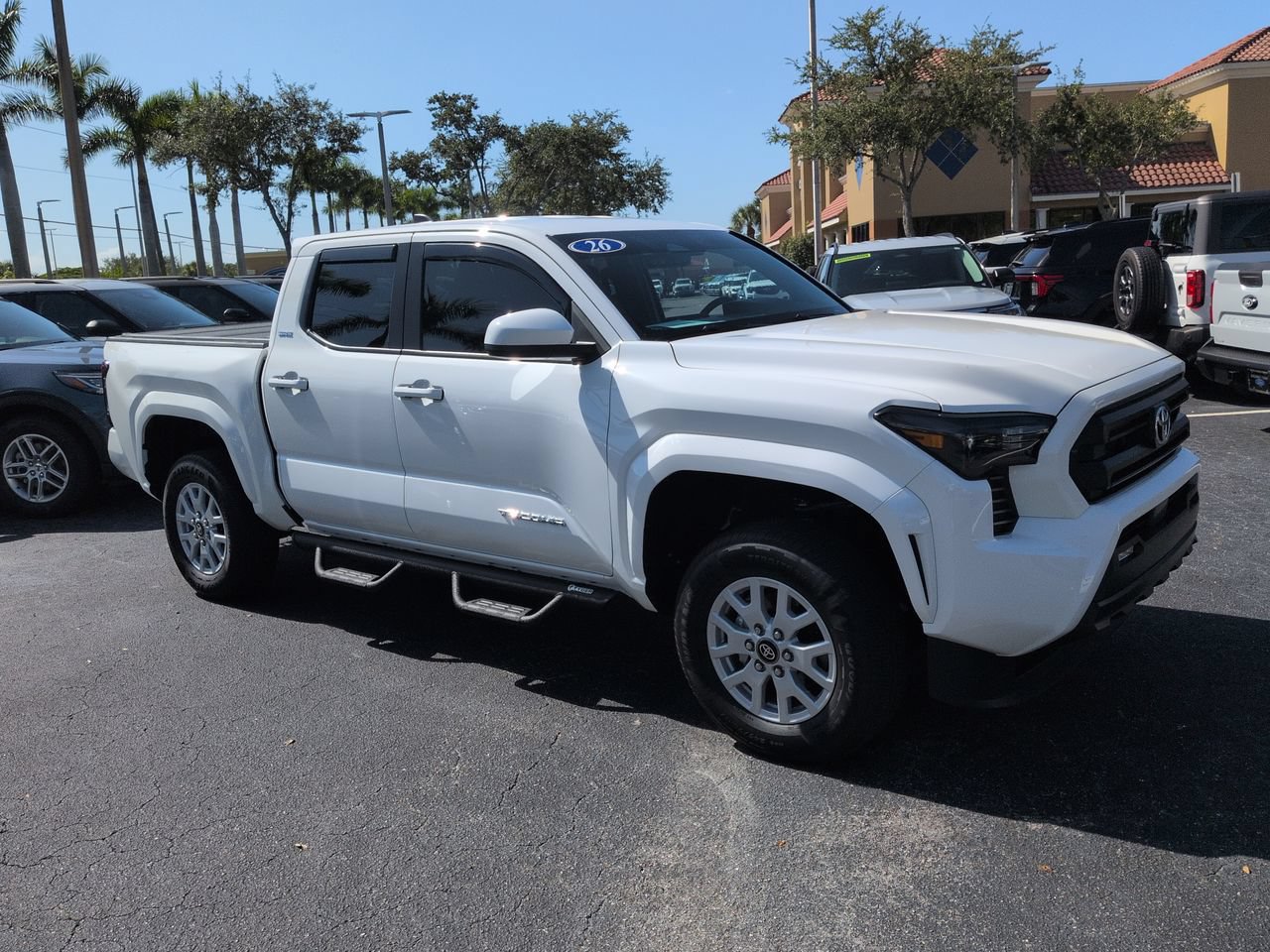 Used 2026 Toyota Tacoma SR5 AWD/4WD image 2