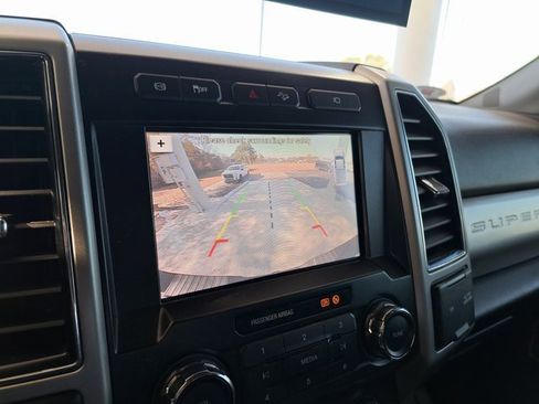 Certified 2019 Ford F250 Lariat w/ Lariat Ultimate Package image 11