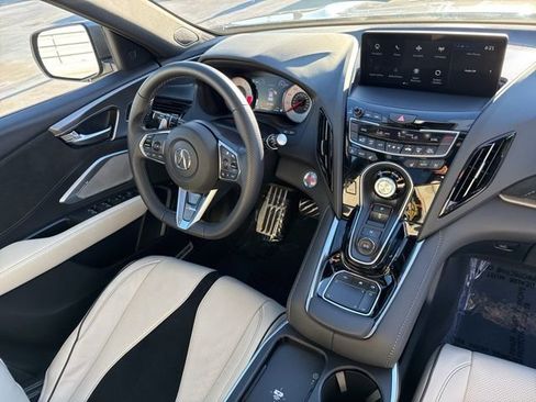 Used 2025 Acura RDX A-Spec image 11