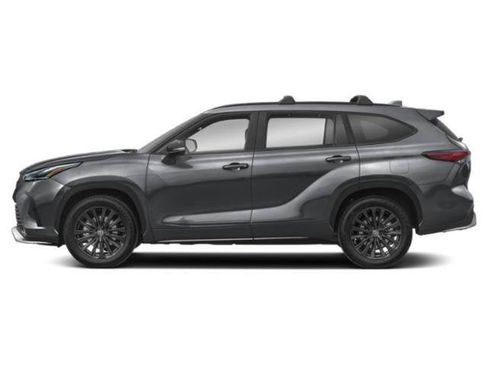 Used 2023 Toyota Highlander XSE AWD/4WD image 3