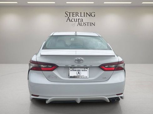 Used 2024 Toyota Camry SE FWD image 6