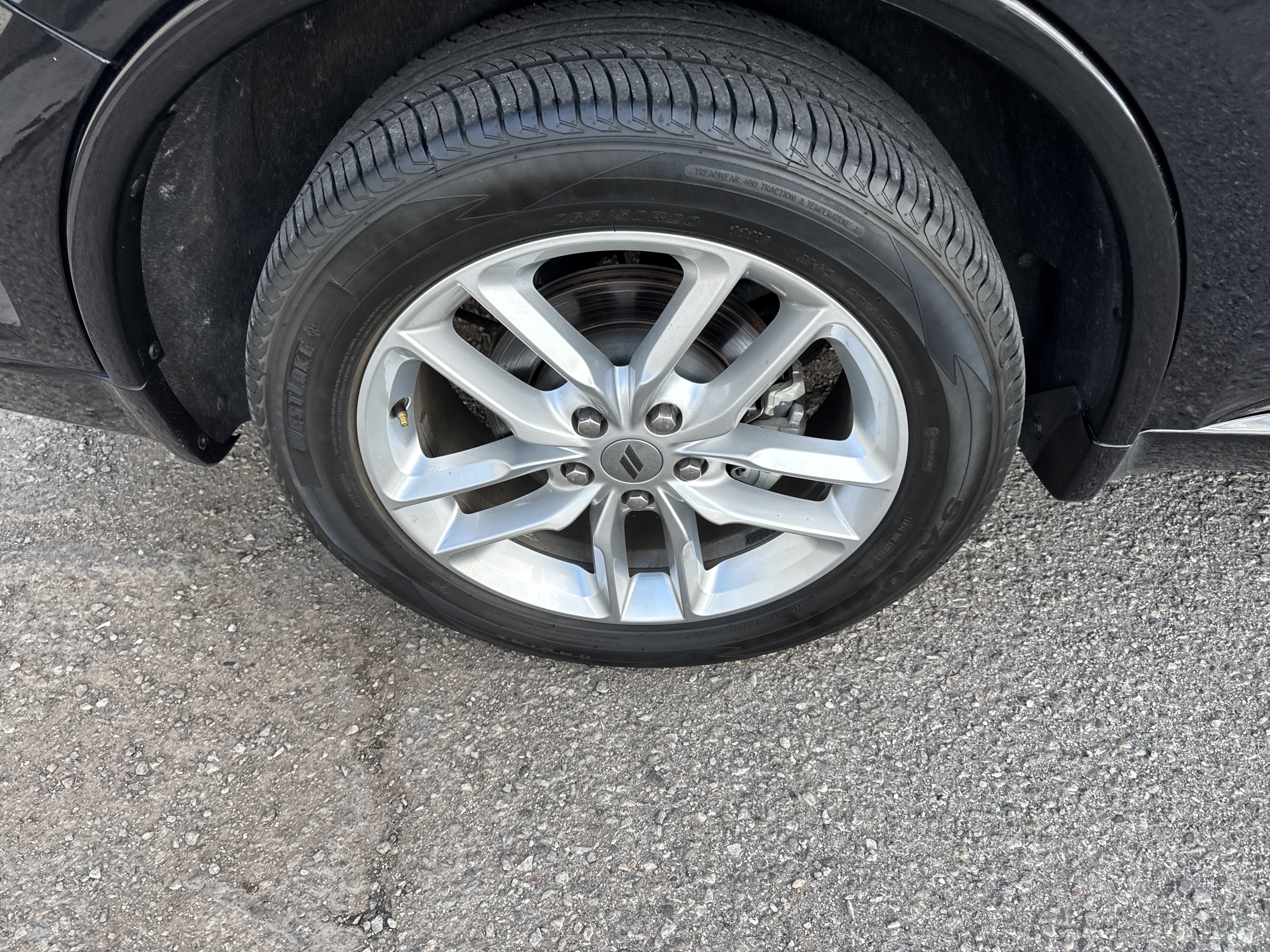 Used 2023 Dodge Durango GT RWD image 11