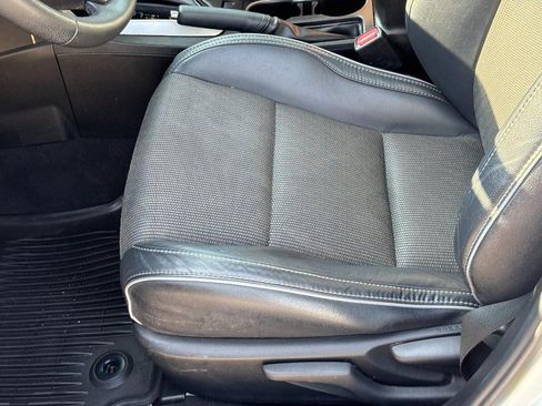Used 2015 Toyota Corolla S FWD image 15