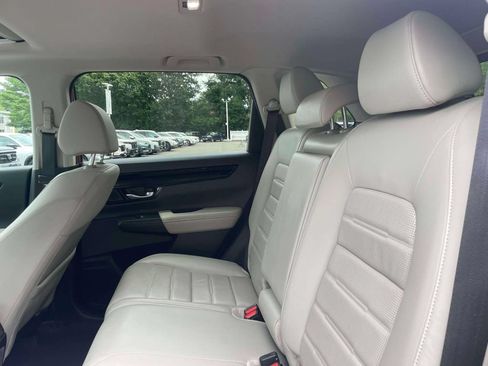 Used 2024 Honda CR-V EX-L image 12