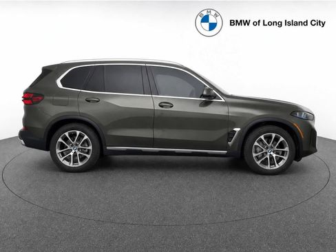 New 2026 BMW X5 xDrive50e w/ Executive Package AWD/4WD image 8