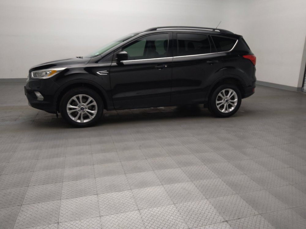 Used 2019 Ford Escape SEL FWD image 2