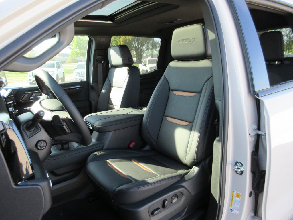 New 2026 GMC Sierra 1500 AT4 w/ AT4 Premium Package AWD/4WD image 13