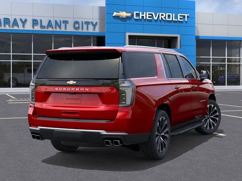 New 2026 Chevrolet Suburban High Country image 4