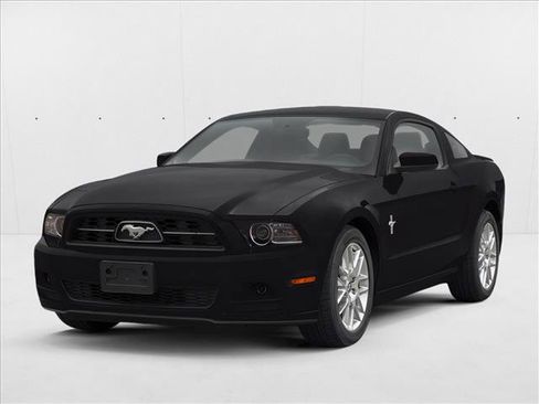 Used 2013 Ford Mustang Coupe RWD image 1