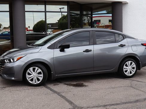 Used 2024 Nissan Versa S w/ Trunk Package FWD image 4