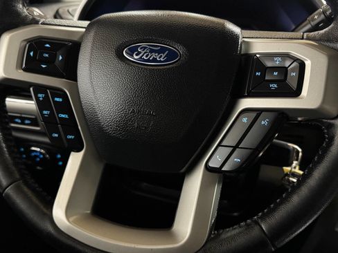 Used 2019 Ford F250 Lariat image 73