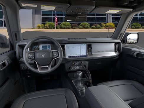 New 2025 Ford Bronco Badlands AWD/4WD image 9