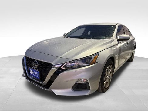 Used 2020 Nissan Altima 2.5 S image 4