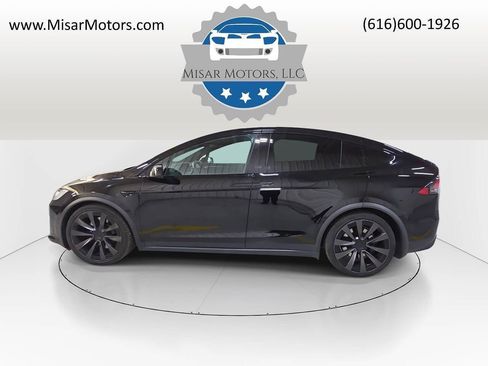Used 2022 Tesla Model X Plaid AWD/4WD image 9