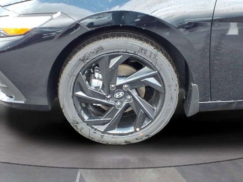New 2026 Hyundai Elantra Sport FWD image 9