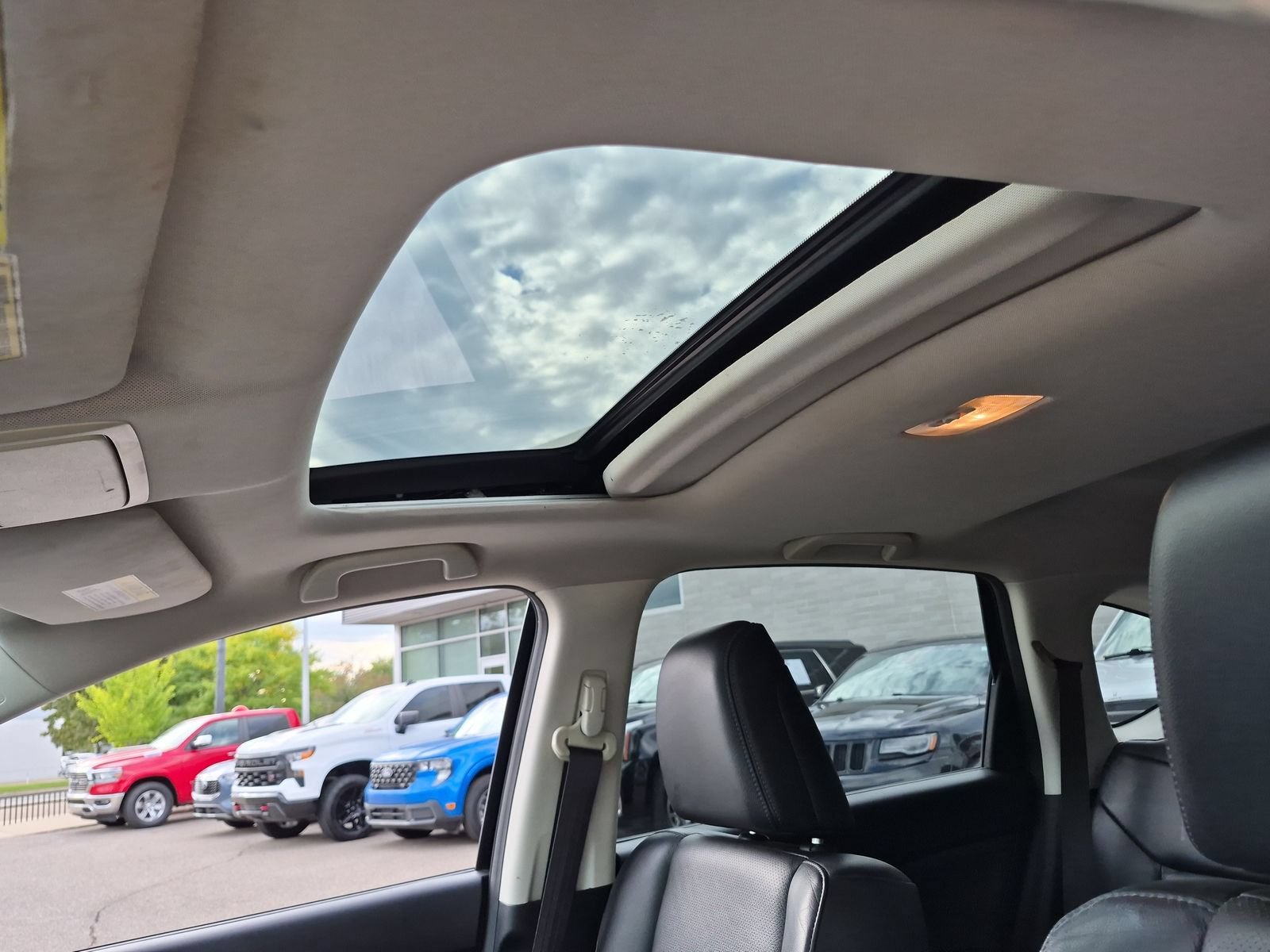 Used 2016 Honda CR-V EX-L image 18
