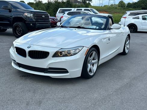 Used 2013 BMW Z4 sDrive28i image 7