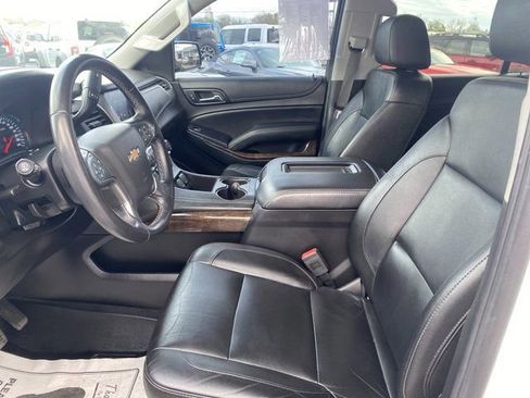 Used 2019 Chevrolet Suburban LT AWD/4WD image 21