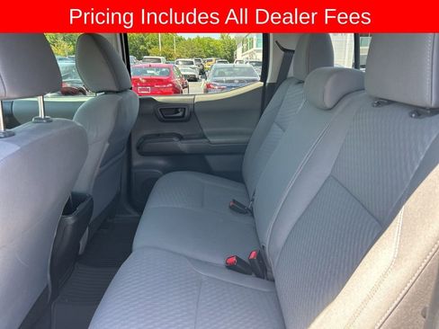 Used 2023 Toyota Tacoma SR AWD/4WD image 15