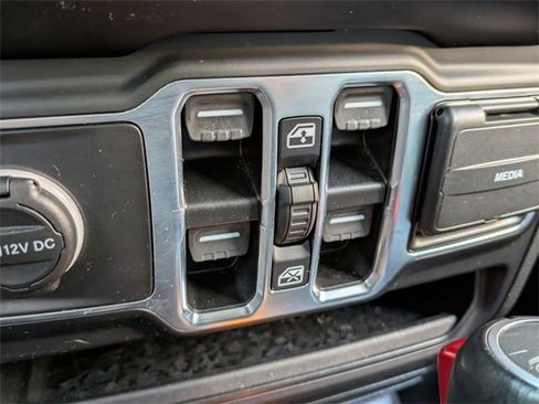 Used 2021 Jeep Gladiator Overland w/ Popular Equipment Package image 22