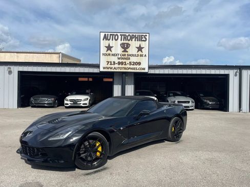 Used 2014 Chevrolet Corvette Stingray Convertible w/ 3LT Preferred Equipment Group RWD image 1