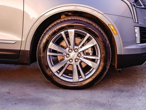 Used 2024 Cadillac XT5 Premium Luxury image 10