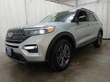 Certified 2023 Ford Explorer XLT w/ Equipment Group 202A image 5