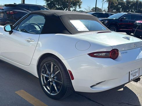 Used 2016 MAZDA MX-5 Miata Grand Touring image 5