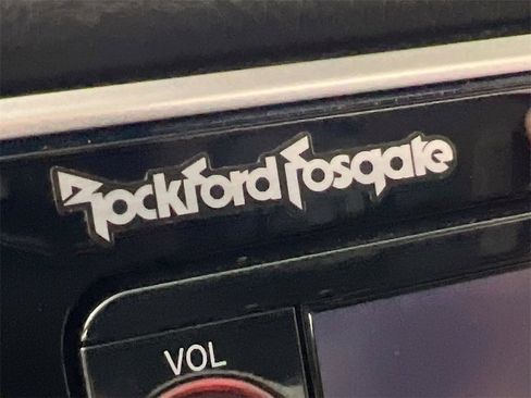 Used 2016 Mitsubishi Outlander GT image 19