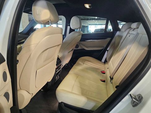 Used 2019 BMW X6 xDrive35i w/ M Sport Package image 36