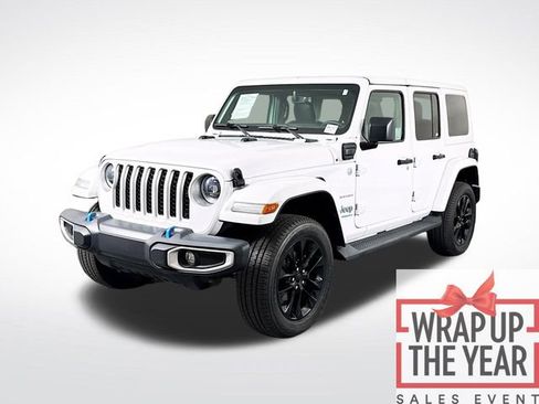 Used 2023 Jeep Wrangler Unlimited Sahara w/ Cold Weather Group image 3