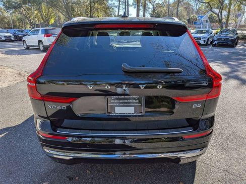 Used 2022 Volvo XC60 B5 Inscription w/ Advanced Package image 5