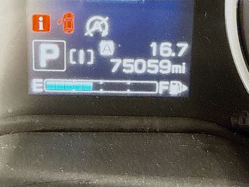 Used 2023 Subaru Forester Premium image 16