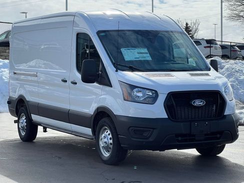 New 2026 Ford Transit 250 148 Medium Roof Extended AWD image 33