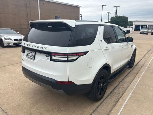 Used 2019 Land Rover Discovery SE AWD/4WD image 3