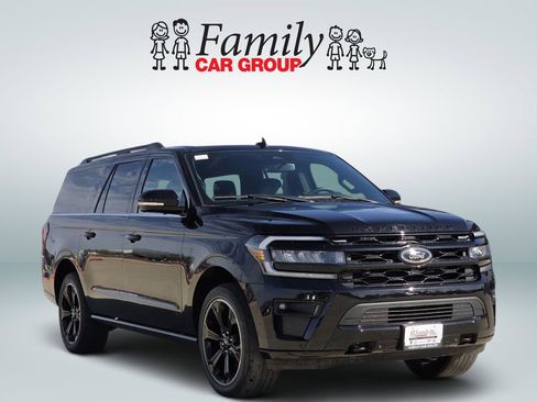 Used 2022 Ford Expedition Max Limited image 2