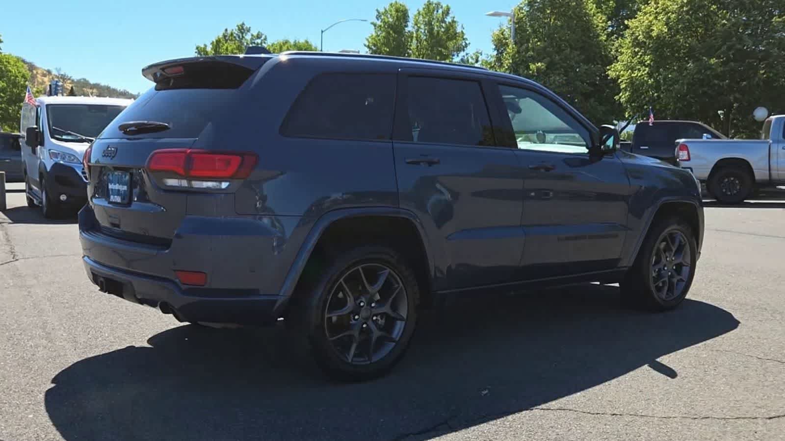 Used 2021 Jeep Grand Cherokee Limited w/ Quick Order Package 28K 80th AWD/4WD image 8